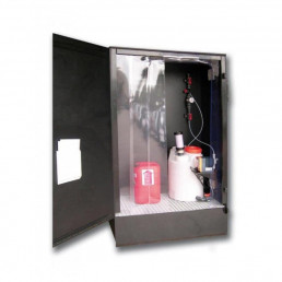 Armoire PEHD avec rétention pour pompe doseuse ou système de dosage